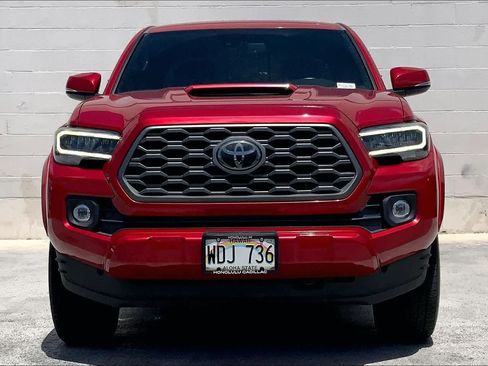 Used 2021 Toyota Tacoma SR AWD/4WD image 6