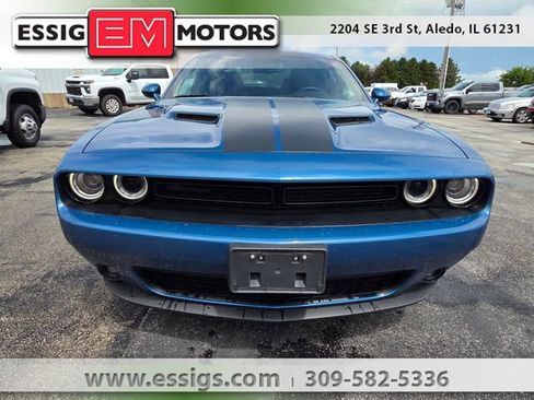 Used 2022 Dodge Challenger SXT w/ Blacktop Package AWD/4WD image 1