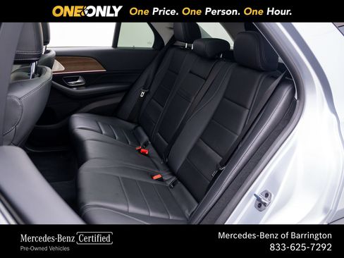 Certified 2024 Mercedes-Benz GLE 350 4MATIC w/ Winter Package image 17