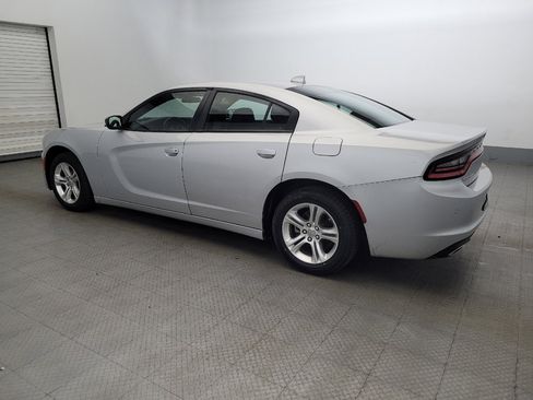 Used 2023 Dodge Charger SXT image 3