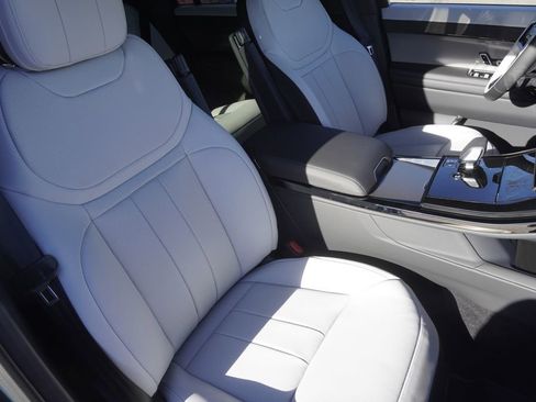 New 2025 Land Rover Range Rover Sport Dynamic SE image 24