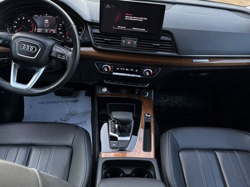 Used 2023 Audi Q5 2.0T Premium w/ Convenience Package AWD/4WD image 38