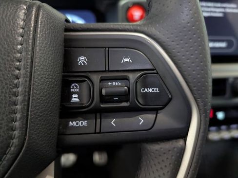 Used 2025 Toyota 4Runner TRD Sport Premium w/ Tow Technology Package image 16