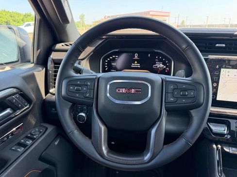 Used 2026 GMC Sierra 1500 AT4 w/ AT4 Premium Package AWD/4WD image 10
