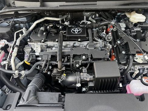 Used 2025 Toyota Corolla LE image 31