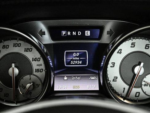 Used 2013 Mercedes-Benz SL 550 image 11