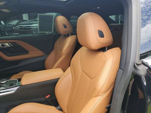 Used 2022 BMW 230i Coupe w/ Convenience Package RWD image 18