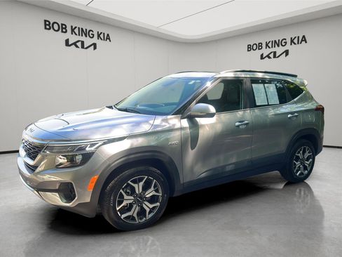 Used 2023 Kia Seltos EX AWD/4WD image 1