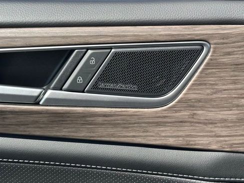 New 2026 Volkswagen Atlas SEL Premium R-Line AWD/4WD image 25