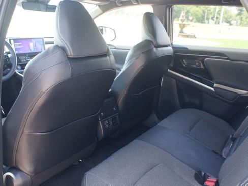 Used 2024 Toyota bZ4X FWD image 14