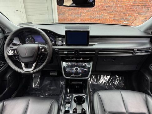 Used 2022 Lincoln Corsair AWD w/ Equipment Group 101A image 12
