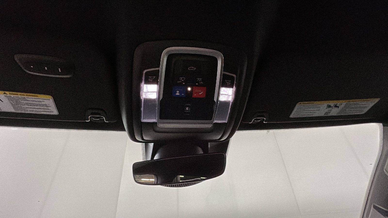 Used 2023 RAM 1500 Laramie AWD/4WD image 29