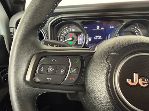 Used 2024 Jeep Wrangler Unlimited Rubicon 4xe AWD/4WD image 34