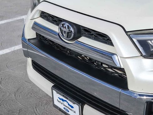 Used 2018 Toyota 4Runner Limited RWD image 8