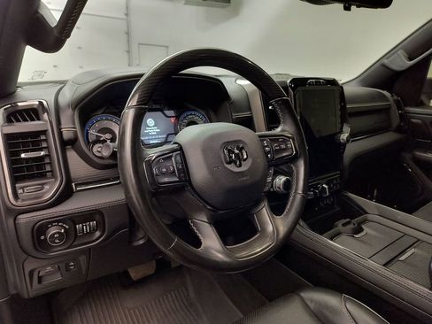 Used 2022 RAM 1500 Limited AWD/4WD image 4