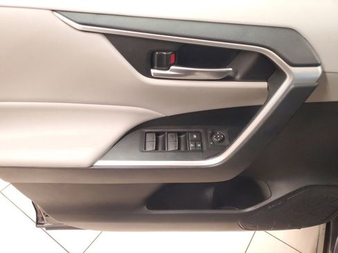 Certified 2023 Toyota RAV4 XLE w/ Convenience Package image 19