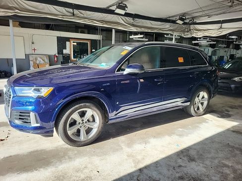 Used 2021 Audi Q7 3.0T Premium AWD/4WD image 1