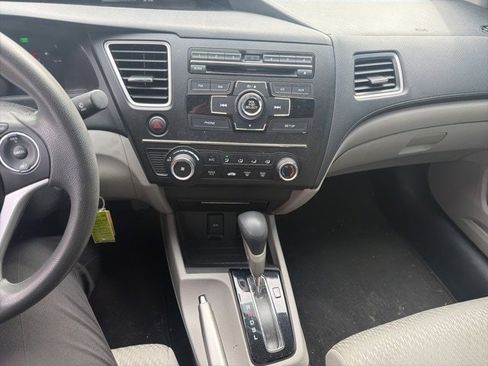 Used 2015 Honda Civic LX image 17