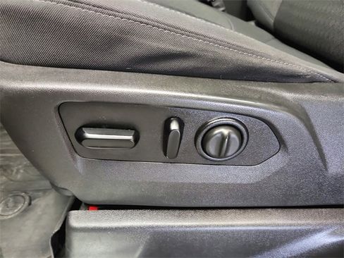 Used 2021 GMC Sierra 1500 Elevation image 17