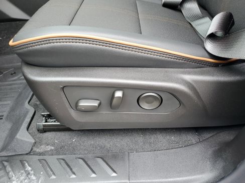 New 2026 GMC Canyon AT4 w/ LPO, Off Road Lift Package image 26