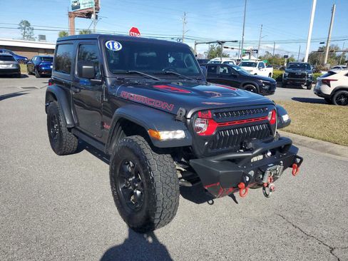 Used 2018 Jeep Wrangler Rubicon w/ Cold Weather Group image 8