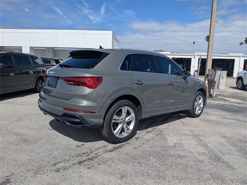 Used 2020 Audi Q3 2.0T Premium Plus w/ Premium Plus Package image 3