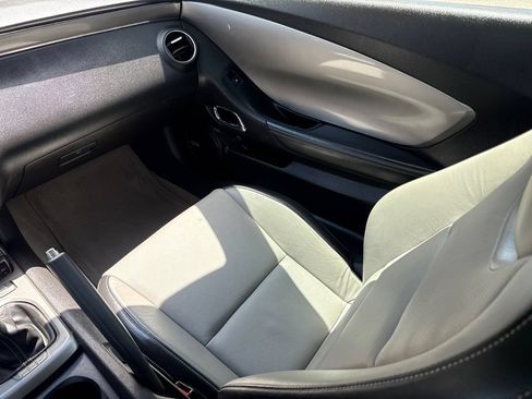 Used 2010 Chevrolet Camaro SS w/ RS Package RWD image 15