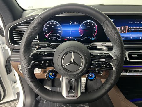 New 2026 Mercedes-Benz GLE 53 AMG 4MATIC Coupe image 28