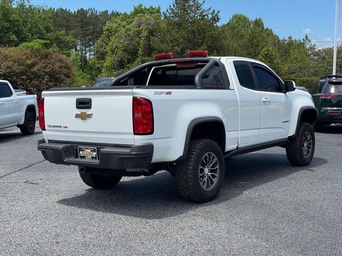 Used 2017 Chevrolet Colorado ZR2 w/ LPO, Premium Interior Package AWD/4WD image 3