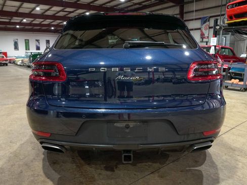 Used 2018 Porsche Macan AWD/4WD image 7