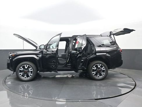 New 2026 Toyota 4Runner TRD Sport Premium RWD image 33