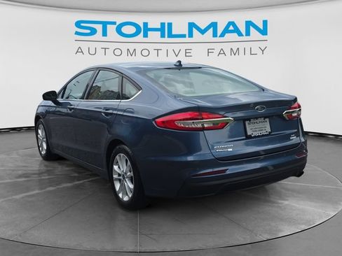 Used 2019 Ford Fusion SE FWD image 7
