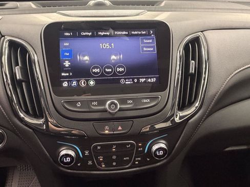 Used 2024 Chevrolet Equinox RS w/ RS Leather Package FWD image 22
