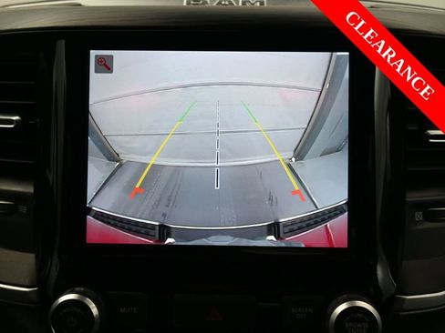 Used 2024 RAM 1500 Laramie image 19