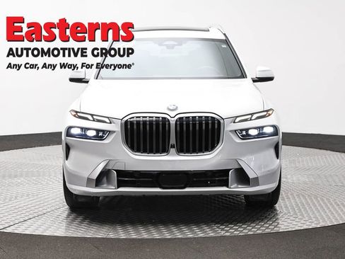 Used 2023 BMW X7 xDrive40i w/ Executive Package AWD/4WD image 2