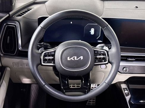 Certified 2025 Kia Sorento SX Prestige image 14