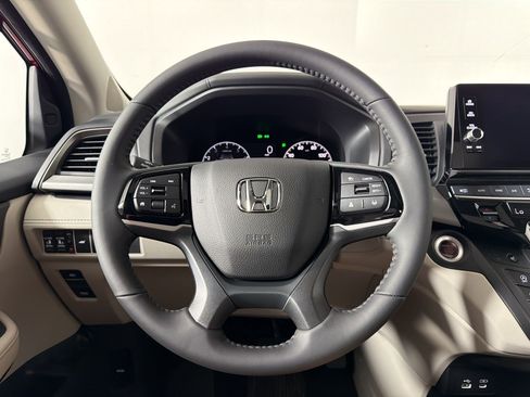 New 2026 Honda Odyssey EX-L image 9