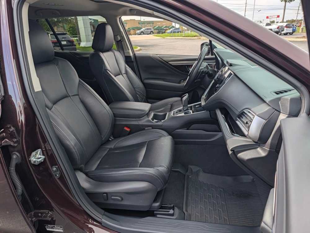 Used 2023 Subaru Outback Touring XT AWD/4WD image 24