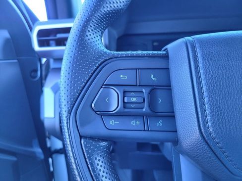 Certified 2025 Toyota Tacoma SR5 image 22