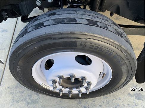 Used 2022 Ford F550 2WD Regular Cab Super Duty image 17