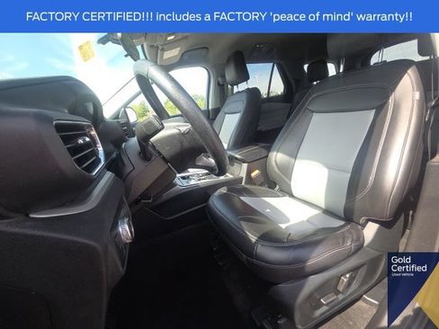 Used 2023 Ford Explorer XLT w/ Equipment Group 202A AWD/4WD image 27