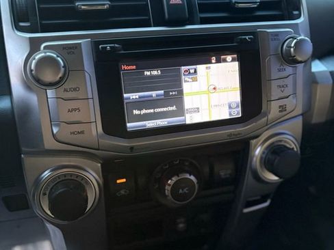 Used 2015 Toyota 4Runner SR5 image 19