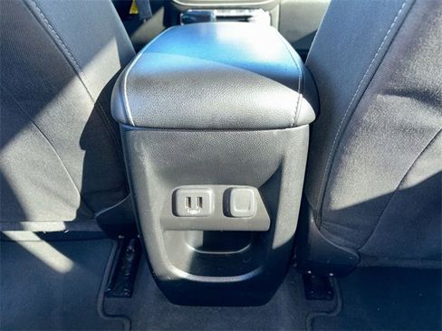 Used 2019 GMC Canyon SLE w/ SLE Convenience Package image 23