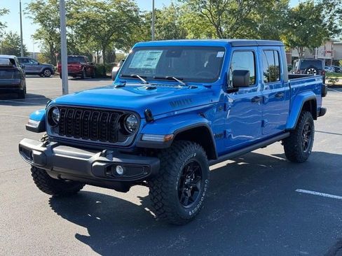 New 2025 Jeep Gladiator Willys image 8