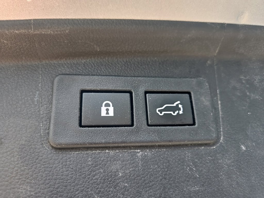 Used 2023 Subaru Outback Premium AWD/4WD image 85