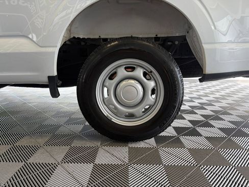 Used 2023 Ford F150 XL RWD image 8