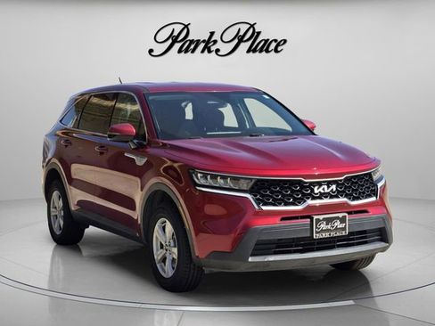 Used 2022 Kia Sorento LX AWD/4WD image 6