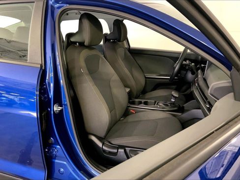 Certified 2025 Kia K4 FWD image 7
