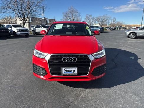 Used 2016 Audi Q3 2.0T Prestige w/ Prestige Package image 2