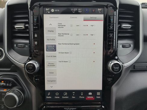 Used 2023 RAM 1500 Big Horn image 48